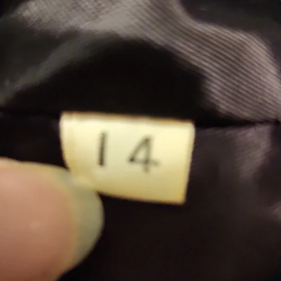 Vintage Black Trench Coat - Picture 9 of 10